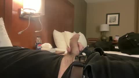 Snapshot of uncut_asseater chatting on March 7, 11:38 pm uncut_asseater online show from March 7, 11:38 pm