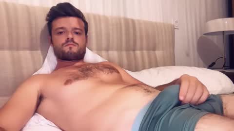 uncut_dick123455 online show from October 22, 7:15 pm