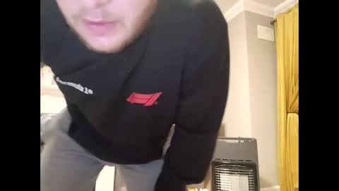 uncutcock44777 online show from December 31, 3:34 am