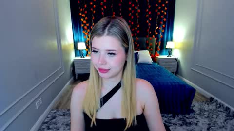 Alice online show from November 12, 6:54 pm