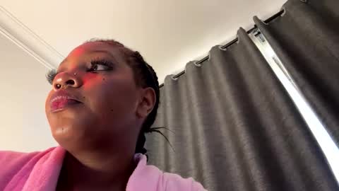 Unholybaddie online show from May 13, 11:31 am