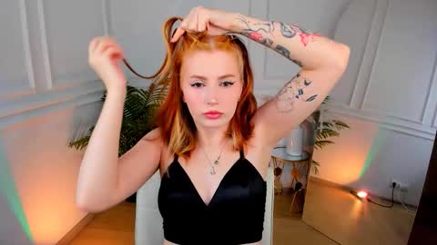 Call me Mira  thumbs up its make me happy online show from November 30, 9:44 pm