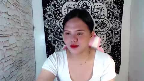 Snapshot of unlovely_arcii chatting on October 14, 8:23 pm arcii online show from October 14, 8:23 pm