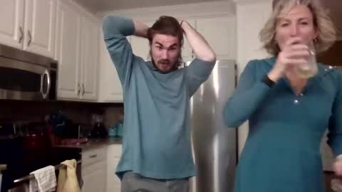 untamedcougar online show from February 26, 4:05 am