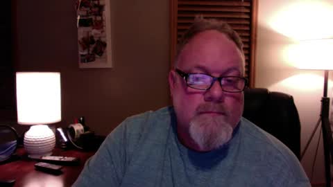 up2later online show from February 3, 1:41 am