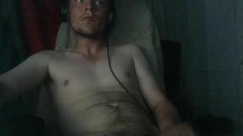 upyaguts online show from December 12, 5:48 pm