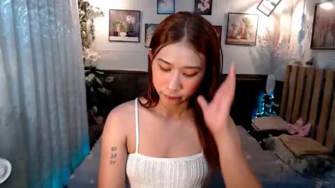 ur_rianlover online show from September 11, 8:04 am