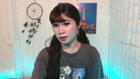 Shirley online show from April 23, 9:49 pm