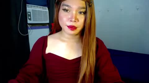 Snapshot of urasiansweet_cummer chatting on February 21, 3:56 am KENDRA online show from February 21, 3:56 am