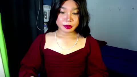Snapshot of urasiansweet_cummer chatting on February 28, 4:10 am KENDRA online show from February 28, 4:10 am