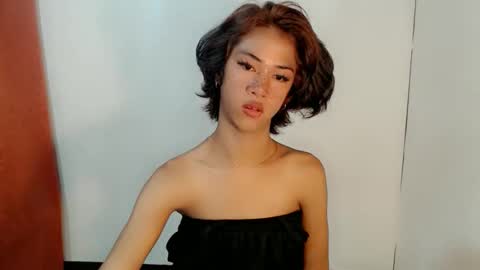 urasianyana online show from April 20, 3:31 am