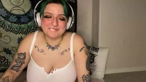 sativa raye online show from November 28, 2:19 am