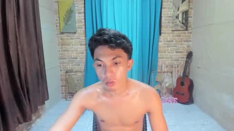 urhotasian_johnfikexx online show from June 7, 10:42 am