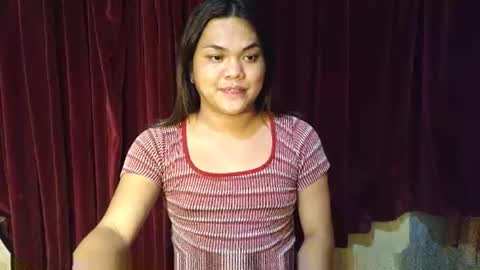 urhottie_bella online show from January 11, 2:50 am