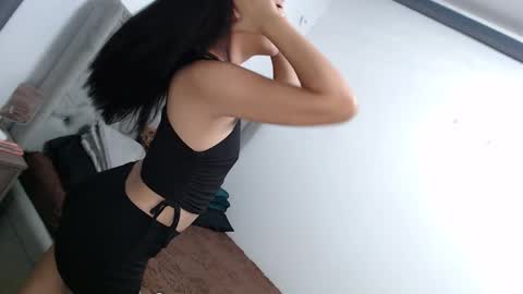 Amira online show from March 5, 12:05 am