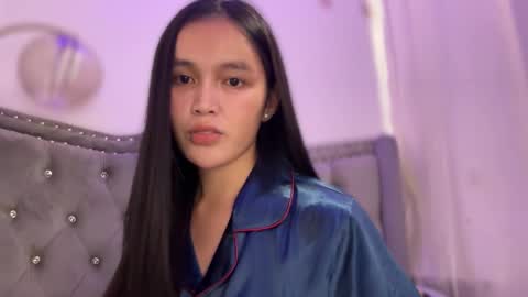 Amira online show from November 3, 10:16 am