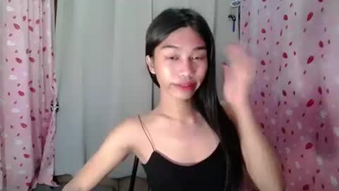 urloverjasmine_xx online show from March 29, 1:18 am