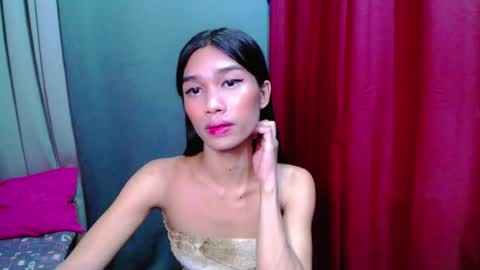 urloverjasmine_xx online show from July 15, 4:22 pm