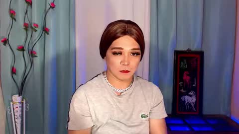 Snapshot of urqueen_cassandra chatting on October 21, 6:44 pm BEA online show from October 21, 6:44 pm