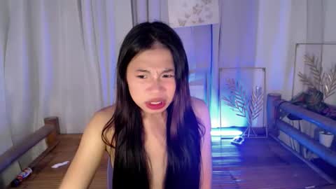 JUST CALL ME LLANA online show from February 26, 11:52 pm