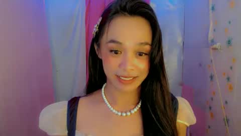 TYRA online show from March 26, 7:13 am