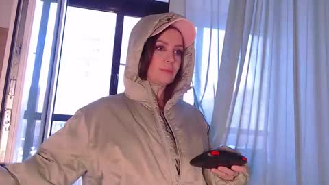 Silvia online show from April 10, 10:31 am