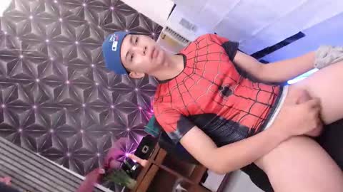 Snapshot of ursweet_jade chatting on September 17, 11:57 am ursweet_jade online show from September 17, 11:57 am