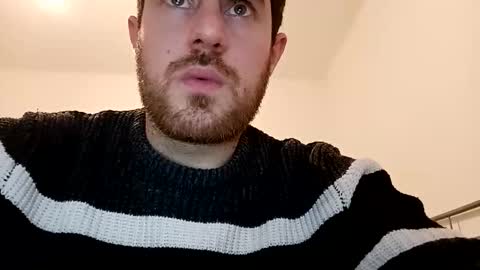 ursweetdreamx online show from February 10, 1:25 pm