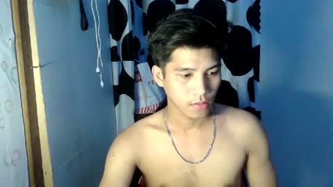 ursweetie_boy online show from July 28, 6:44 am
