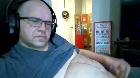 usstarr1 online show from December 31, 8:12 pm