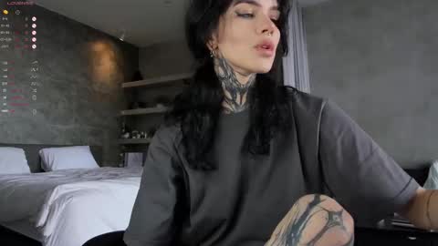 Eva online show from December 3, 7:20 am