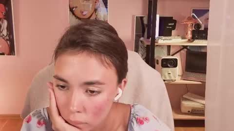 vivi online show from July 8, 12:52 pm
