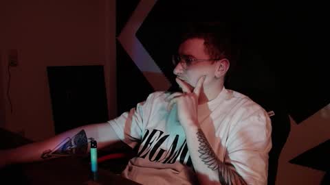 vacation__ online show from November 27, 3:52 pm