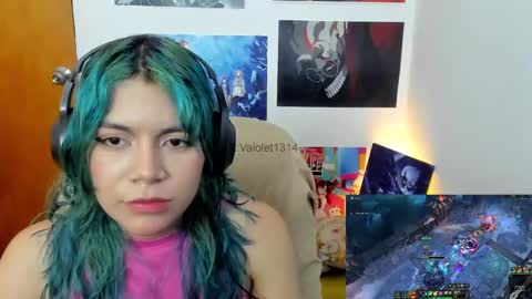 Vaiolet1314 online show from November 14, 4:14 am