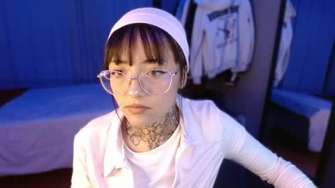 valentina online show from November 7, 10:45 pm