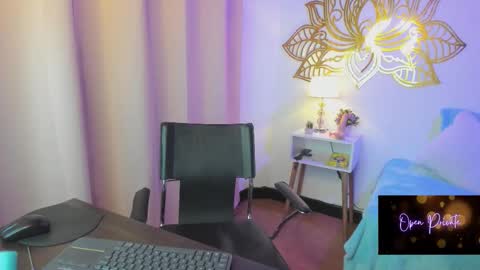 Valery And Daniel online show from December 21, 2:18 am