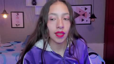 Snapshot of valeria_rossi7 chatting on February 17, 5:44 pm Valeria online show from February 17, 5:44 pm