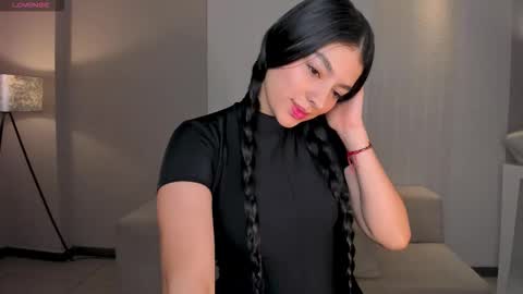 VALERIA ROSSI  online show from February 19, 12:15 pm