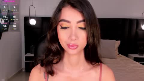 Vale  online show from November 20, 1:21 pm