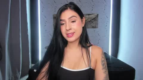 VALERIE online show from May 24, 1:50 pm