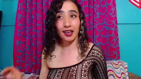 vale online show from November 27, 10:06 pm