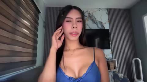 Valerie online show from February 25, 2:04 am