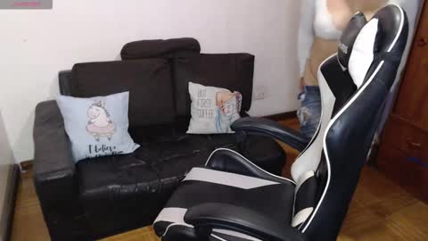 ValeriaMayerss online show from March 24, 11:33 pm