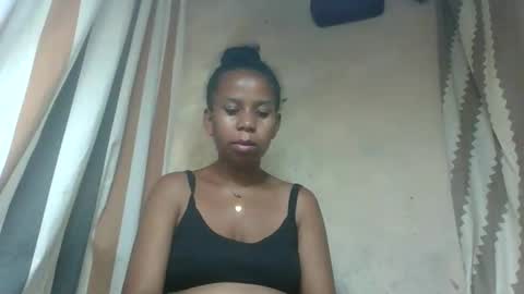 valerinezah online show from February 27, 8:12 pm