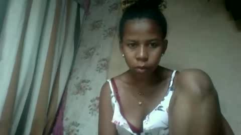 valerinezah online show from February 8, 8:07 am