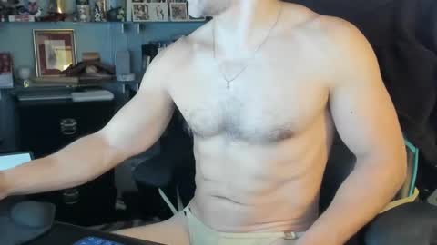 athletic ass muscles underwear smooth cock online show from December 23, 9:51 pm
