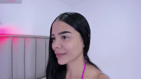 Cris  online show from October 31, 2:56 am