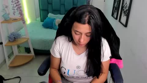 valery_bonneth online show from February 25, 7:28 pm