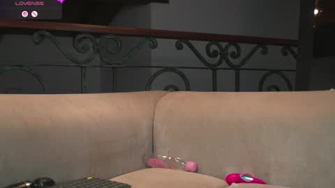 Valeria online show from June 5, 6:52 am