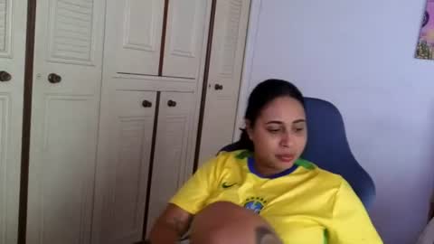 valery_lovex_ online show from June 14, 10:34 pm